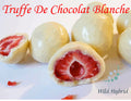 Truffe De Chocolat Blanche 5ml - White chocolate truffle with tart strawberry and rolled in coconut.